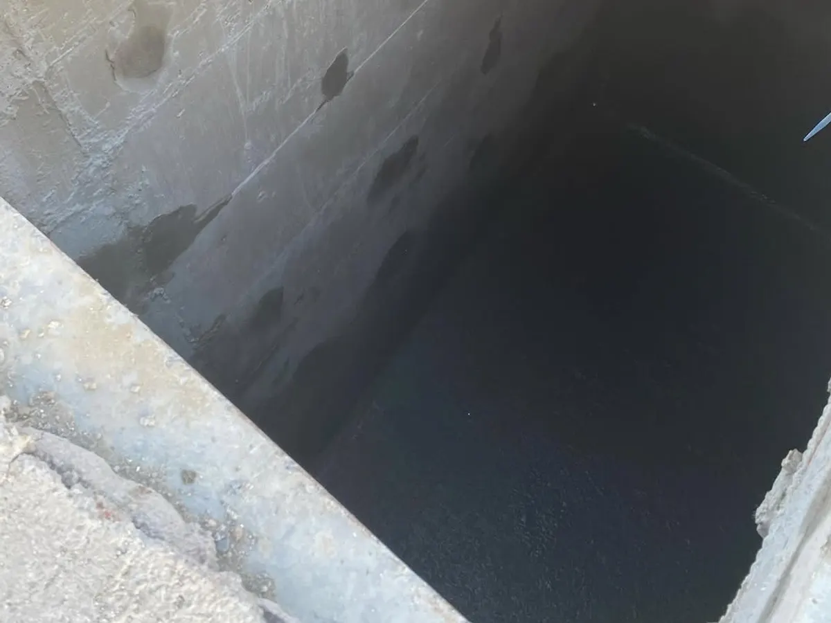 Çift bileşenli malzemeyle iki kat yalıtılmış su deposu